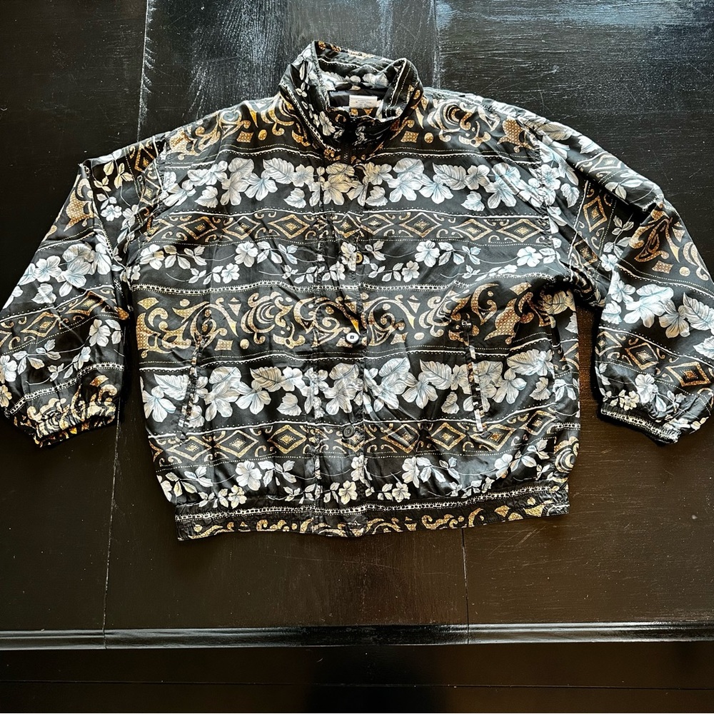 Vintage 100% Silk Stunt Sports Medium Oversized Zip Up Soft Hawaiian Windbreaker